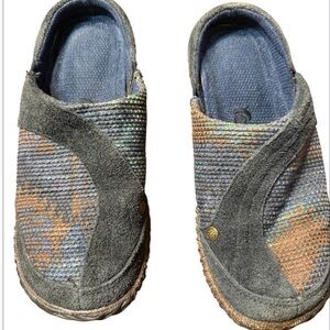 Acorn Clog Slip-On Slippers - Multicolor blue women size 6  earthy